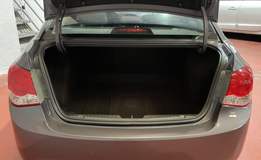 CHEVROLET CRUZE 1.6 LS+