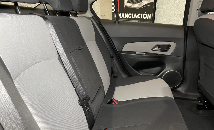 CHEVROLET CRUZE 1.6 LS+