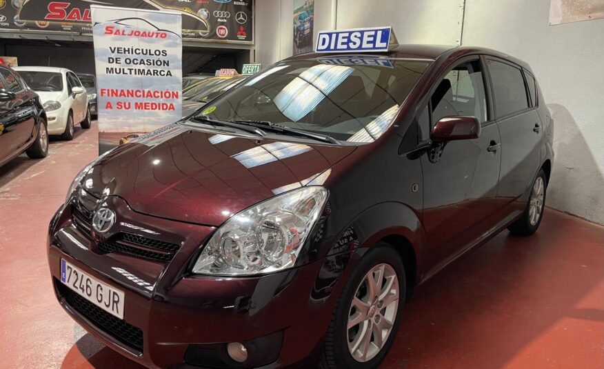 TOYOTA COROLLA VERSO 2.2 D-4D SOL