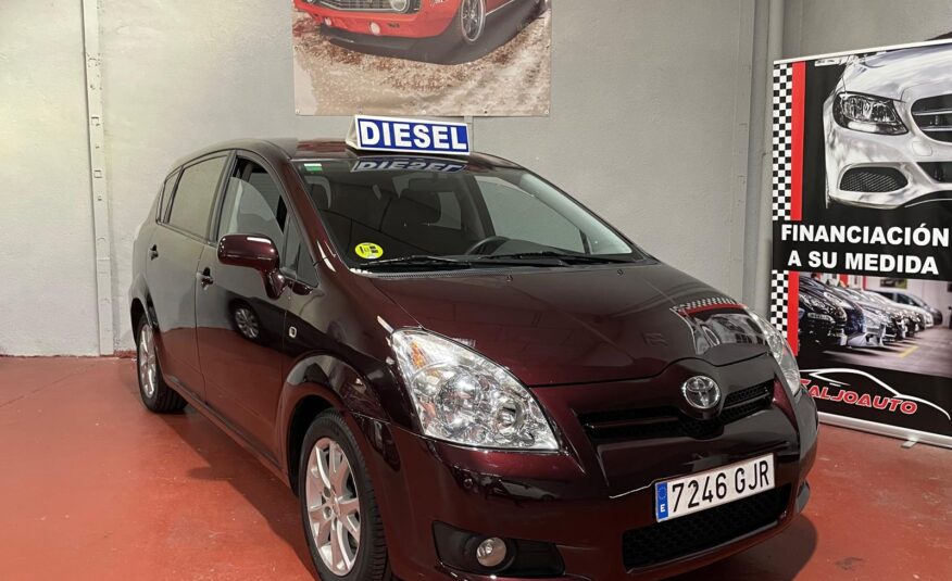 TOYOTA COROLLA VERSO 2.2 D-4D SOL