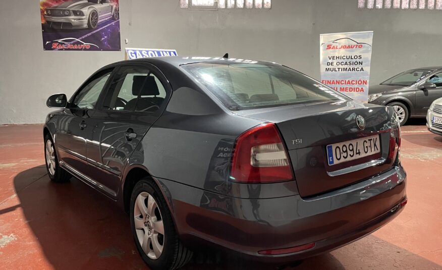 SKODA Octavia 1.4 TSI Collection