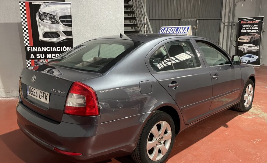 SKODA Octavia 1.4 TSI Collection
