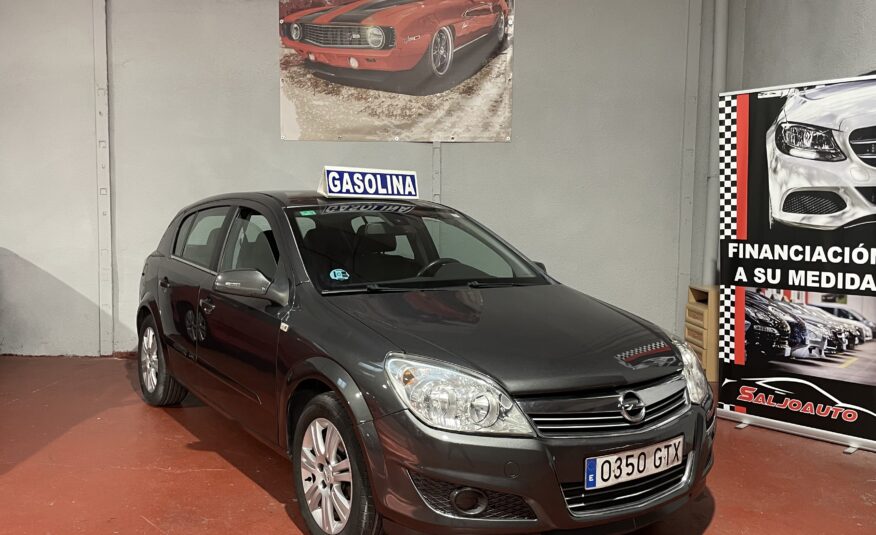 OPEL Astra 1.6 16V Edition
