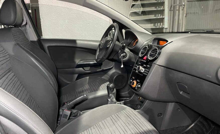 OPEL CORSA 1.2 Selective Easytronic
