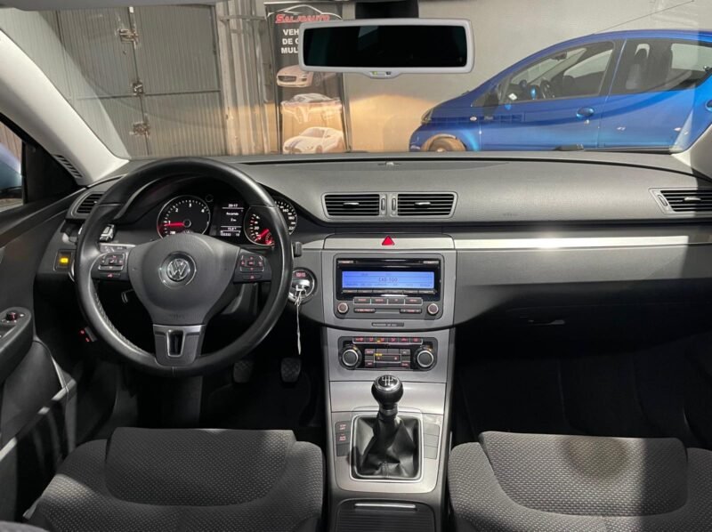 VOLKSWAGEN Passat Variant 2.0 TDi Edition Plus