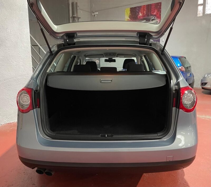 VOLKSWAGEN Passat Variant 2.0 TDi Edition Plus