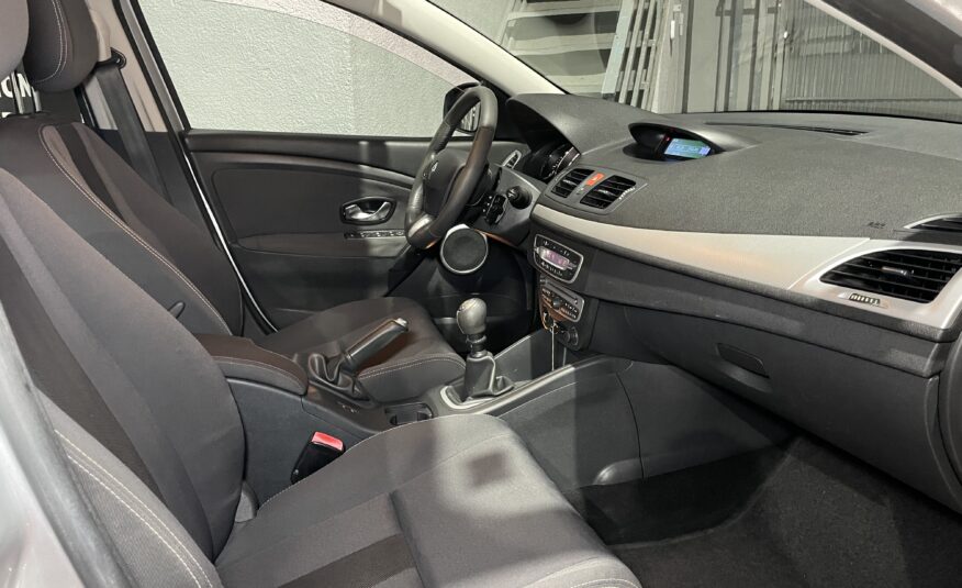 RENAULT Megane 1.9 DCi Sport Tourer
