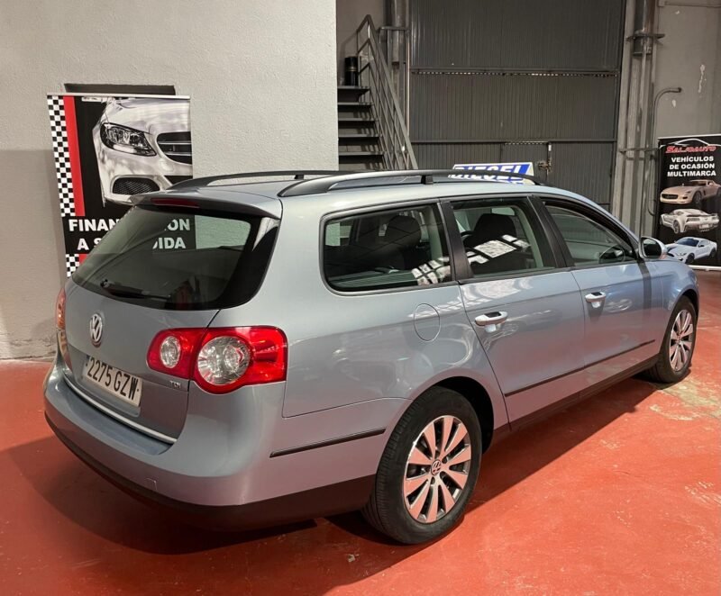 VOLKSWAGEN Passat Variant 2.0 TDi Edition Plus