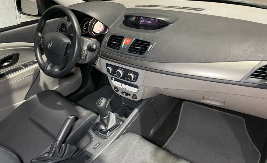 RENAULT Megane 1.6 16V Authentique