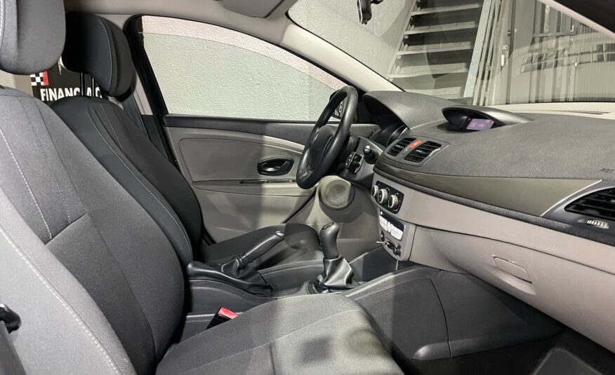 RENAULT Megane 1.6 16V Authentique
