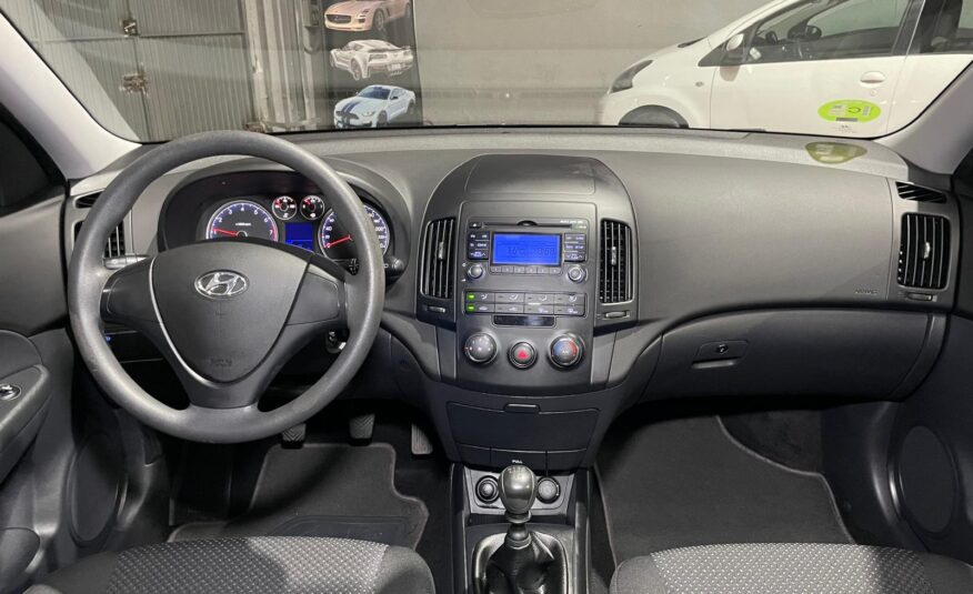HYUNDAI i30 1.4 CVVT Classic GL