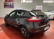 RENAULT Megane 1.6 16V Authentique