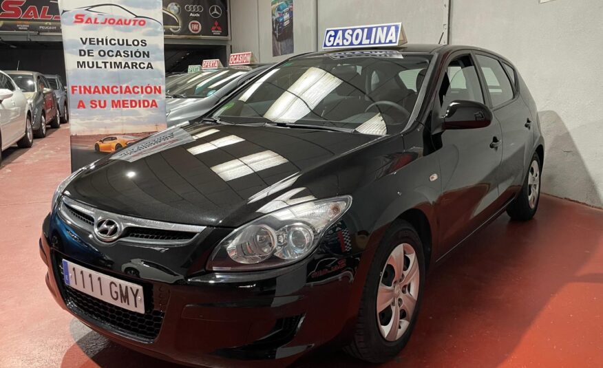 HYUNDAI i30 1.4 CVVT Classic GL