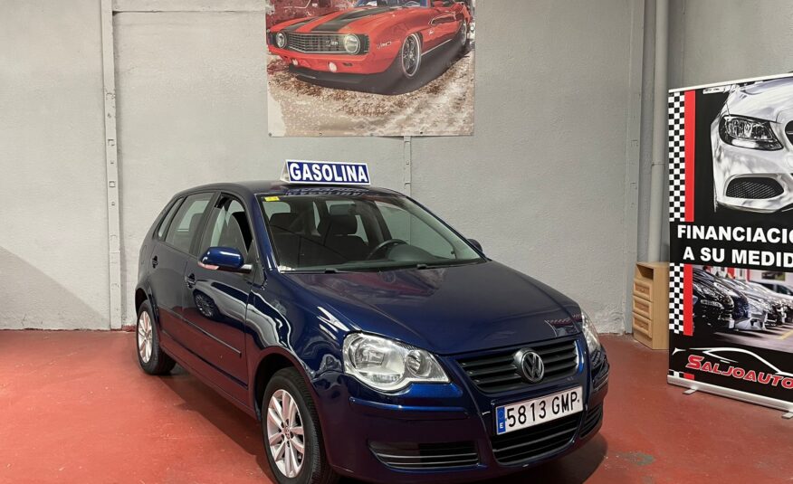 VOLKSWAGEN Polo 1.2 United