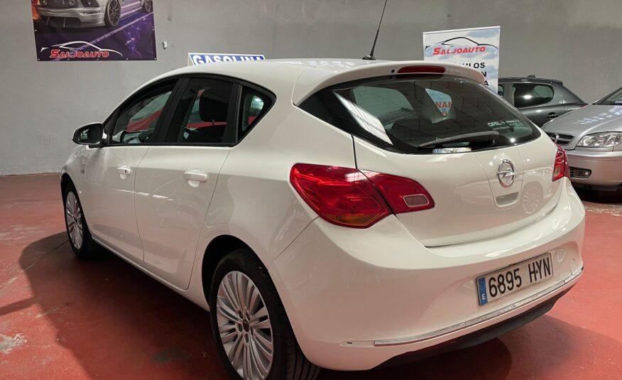 OPEL Astra 1.6 Selective