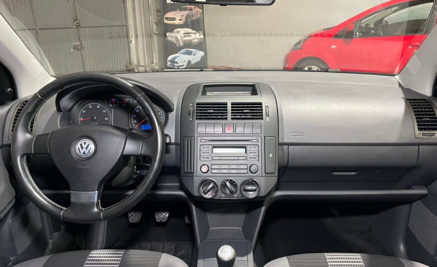 VOLKSWAGEN Polo 1.2 United