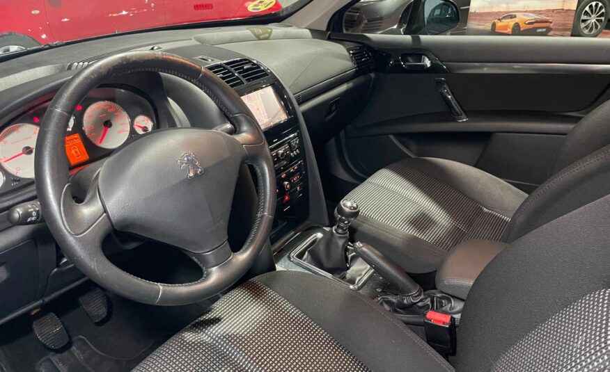PEUGEOT 407 2.0 HDi Sport