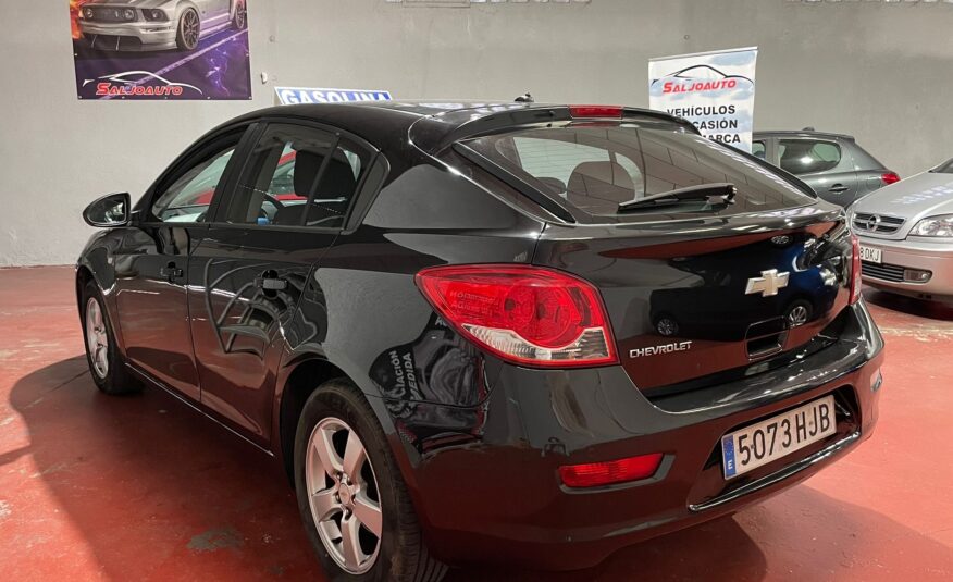 CHEVROLET CRUZE 1.6 LT Clima