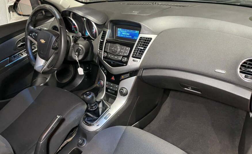CHEVROLET CRUZE 1.6 LT Clima