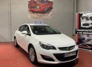 OPEL Astra 1.6 Selective