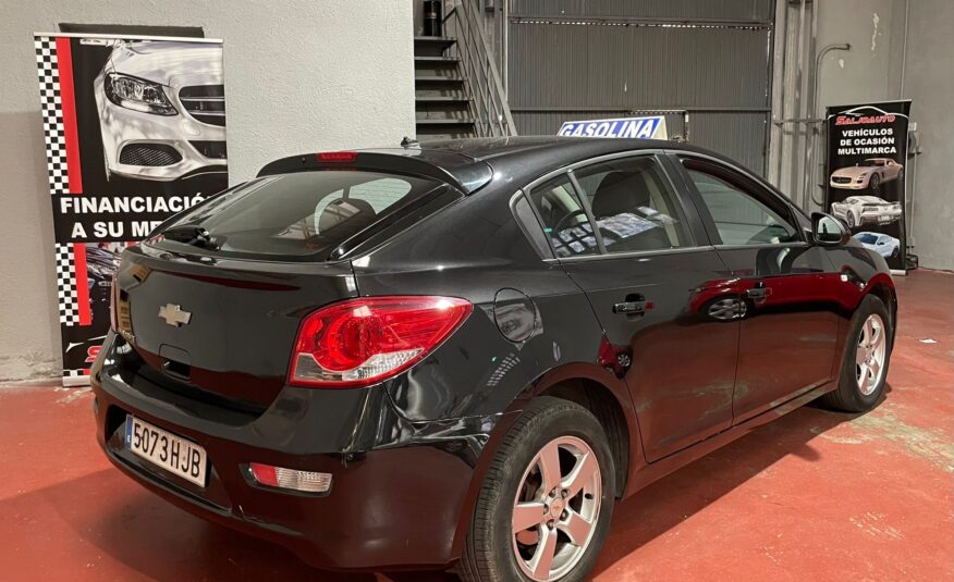 CHEVROLET CRUZE 1.6 LT Clima