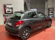 PEUGEOT 207 1.4 Confort