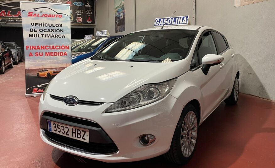 FORD Fiesta 1.4 Titanium