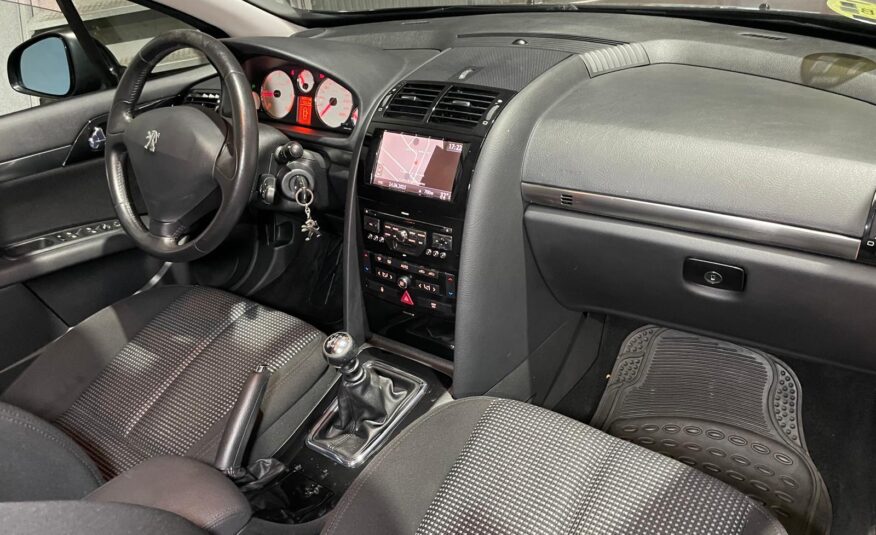 PEUGEOT 407 2.0 HDi Sport