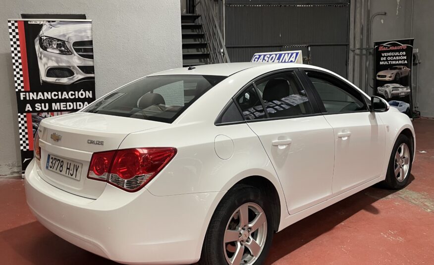 CHEVROLET CRUZE 1.6 LT Clima