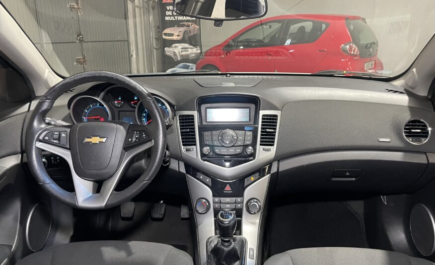 CHEVROLET CRUZE 1.6 LT Clima