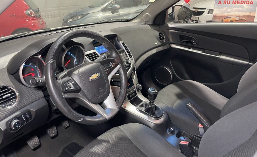 CHEVROLET CRUZE 1.6 LT Clima