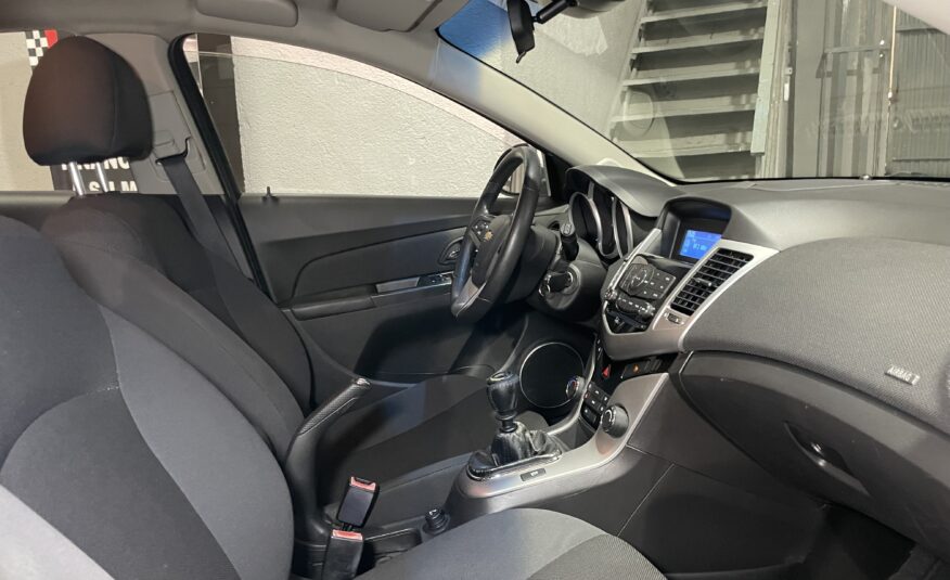 CHEVROLET CRUZE 1.6 LT Clima
