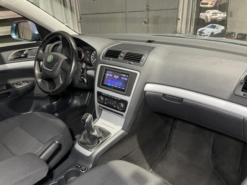 SKODA Octavia 1.6 TDi Ambition