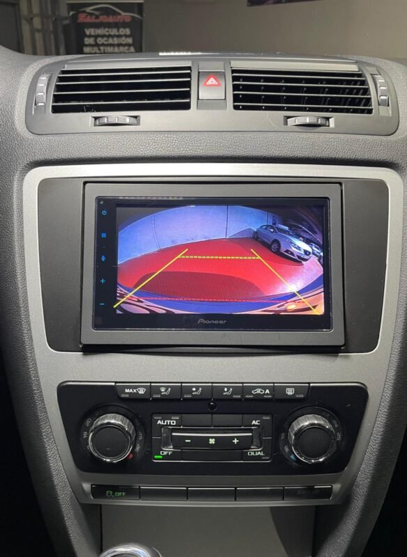 SKODA Octavia 1.6 TDi Ambition