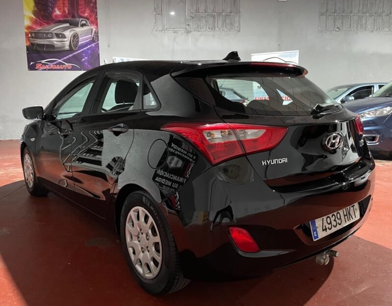 HYUNDAI i30 1.4 Tecno