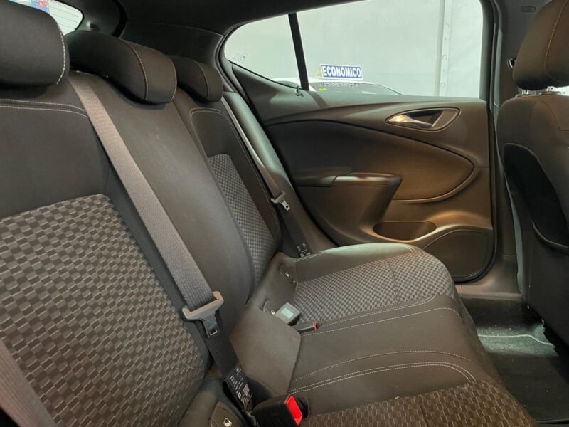 OPEL Astra 1.4 Turbo SS Dynamic