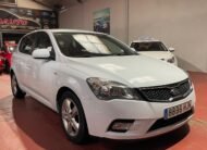 KIA ceed 1.4 CVVT Drive Plus