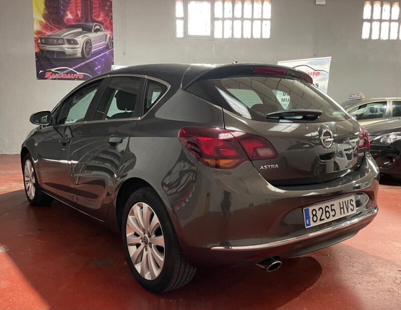 OPEL Astra 1.4 Turbo Excellence