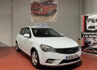KIA ceed 1.4 CVVT Drive Plus