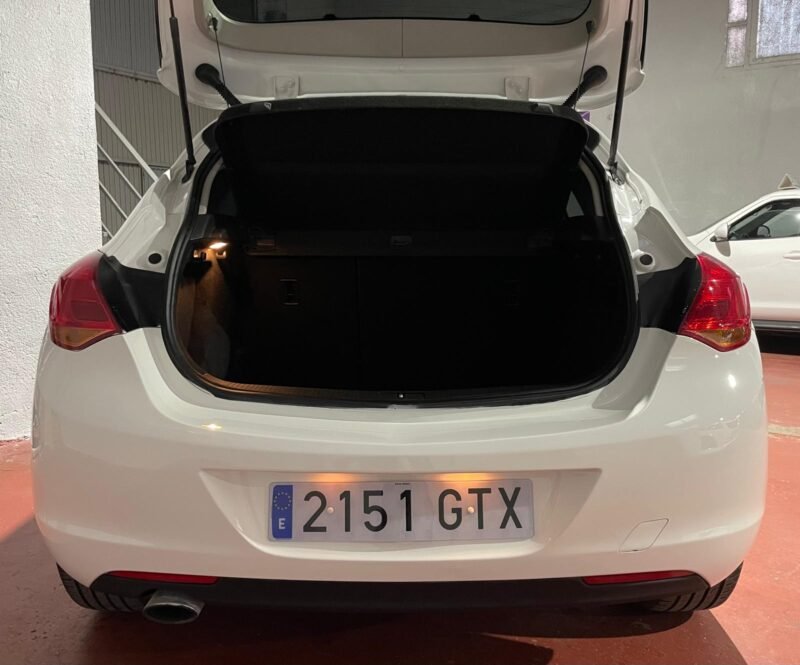 OPEL Astra 1.4 Turbo Cosmo