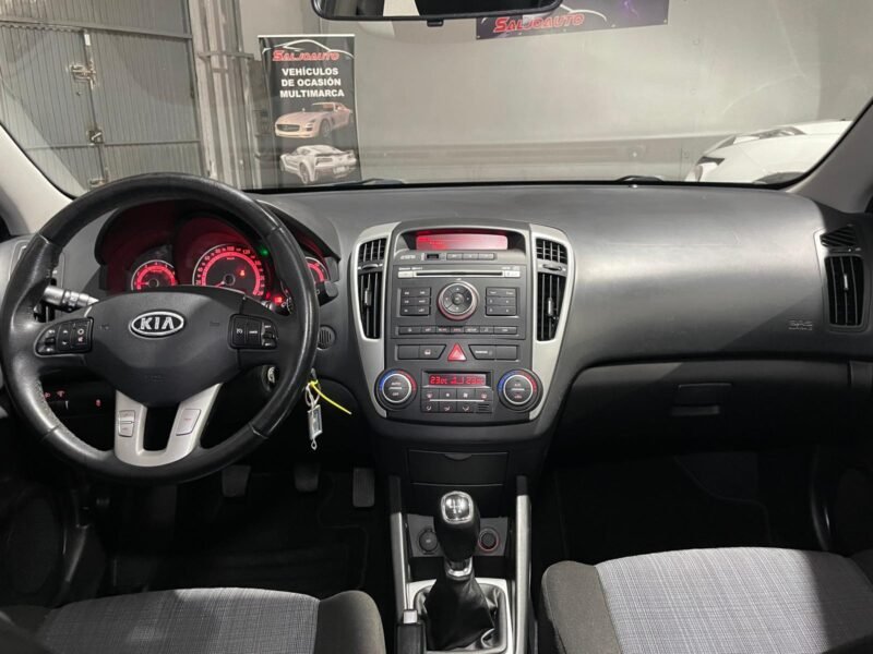 KIA ceed 1.4 CVVT Drive Plus
