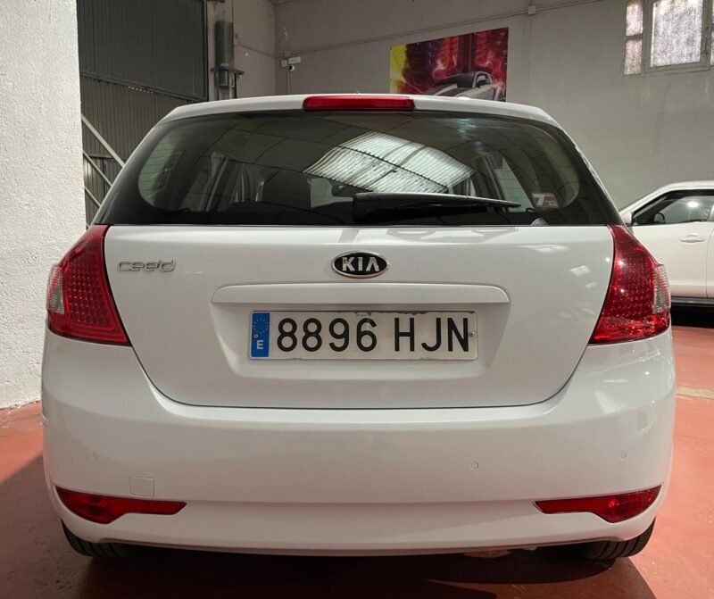 KIA ceed 1.4 CVVT Drive Plus