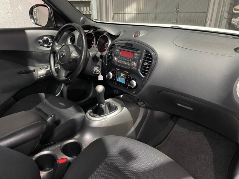 NISSAN JUKE 1.6 Acenta 4×2
