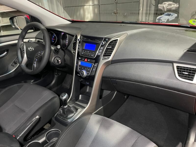 HYUNDAI i30 1.4 Tecno