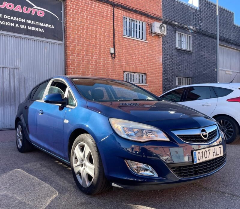 OPEL Astra 1.7 CDTi Selective