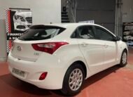 HYUNDAI i30 1.4 City S