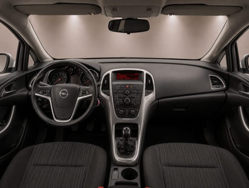 OPEL Astra 1.6 Enjoy