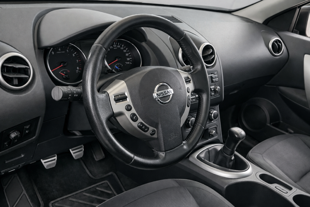 NISSAN Qashqai 1.6 Acenta 4×2