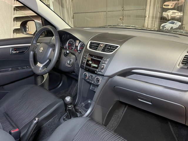 Suzuki Swift 1.2 GLX 5p