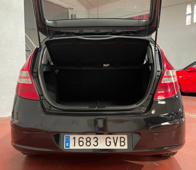 HYUNDAI i30 1.4 GLS Comfort